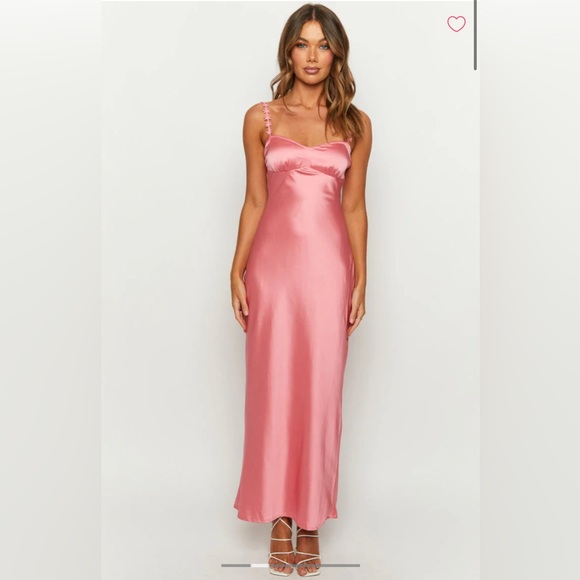 Dresses & Skirts - Elegant Pink Satin Dress